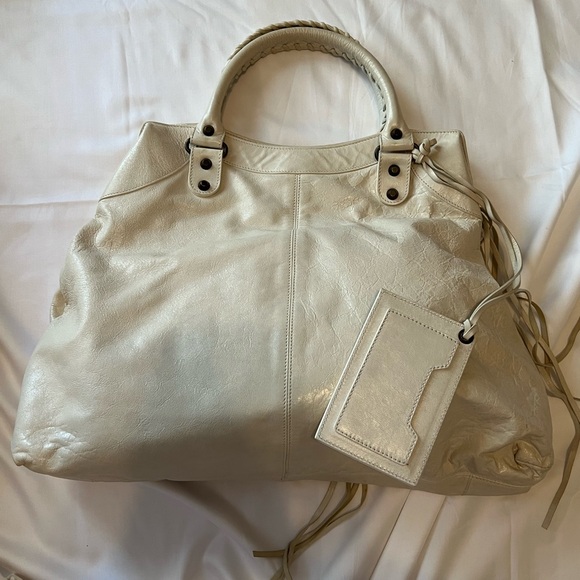 BALENCIAGA Naturel Chevre Leather Brief Tote Bag - Picture 6 of 10
